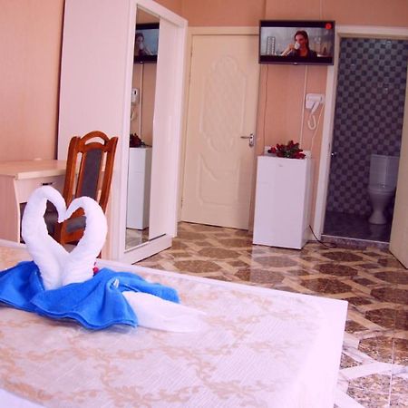 Elite Lux Hotel Tbilissi Extérieur photo