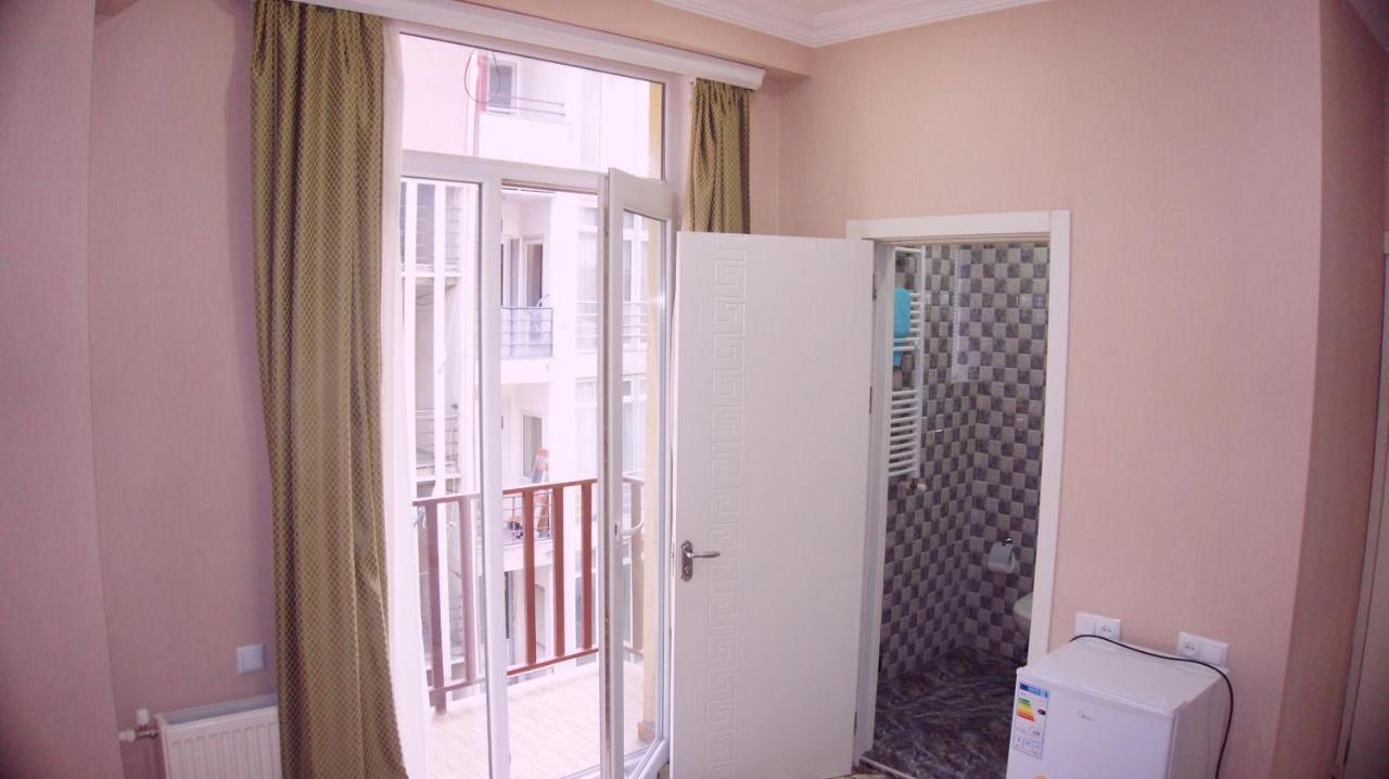 Elite Lux Hotel Tbilissi Extérieur photo