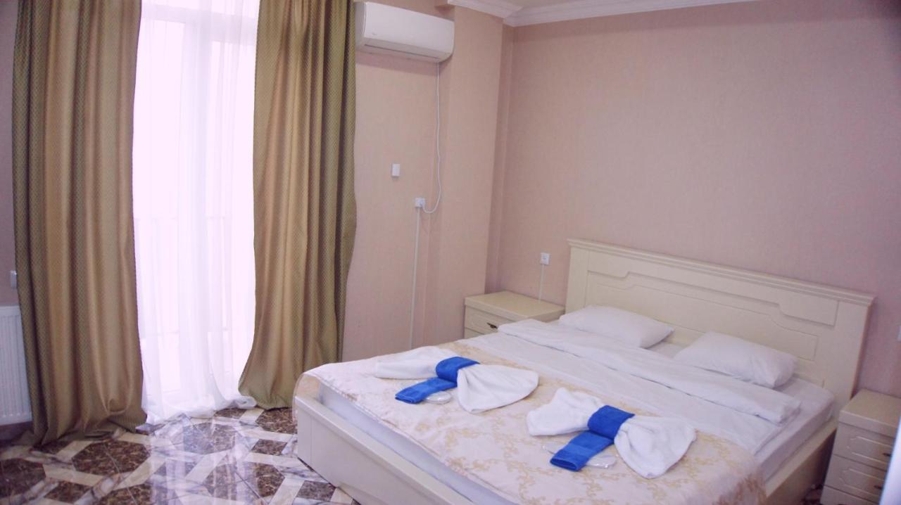 Elite Lux Hotel Tbilissi Extérieur photo